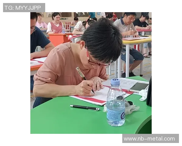 专访赵娜揭秘英雄联盟成功背后的策略与创新之路